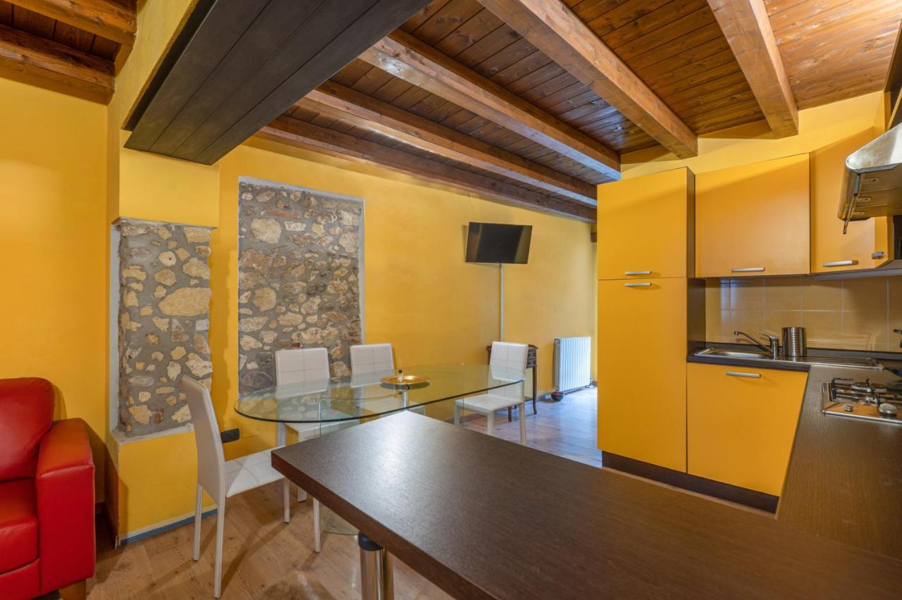 Stylish 2 Bedroom With Balcony Verona Buitenkant foto