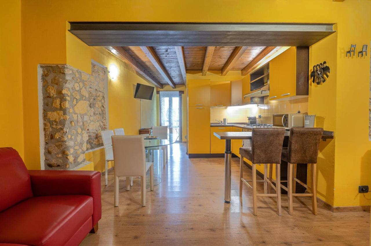 Stylish 2 Bedroom With Balcony Verona Buitenkant foto