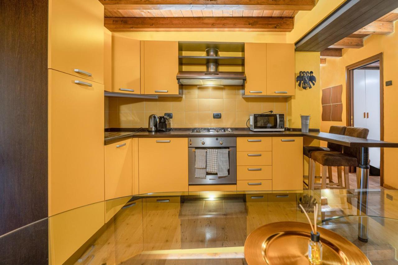 Stylish 2 Bedroom With Balcony Verona Buitenkant foto